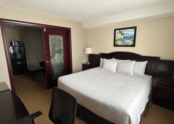 Days Inn by Wyndham Athabasca hotel thumbnail 7