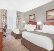 Super 8 by Wyndham Athabasca AB hotel detail image 4