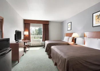 High Prairie Inn hotel thumbnail 3