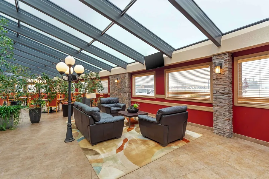 Best Western Plus Mirage Hotel & Resort hotel detail image 2