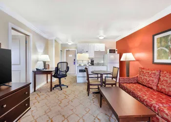 Best Western Plus Mirage Hotel & Resort hotel thumbnail 8