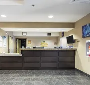 Quality Inn & Suites Thompson hotel detail image 3