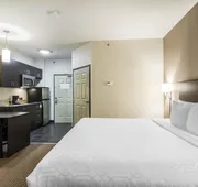 Quality Inn & Suites Thompson hotel detail image 7