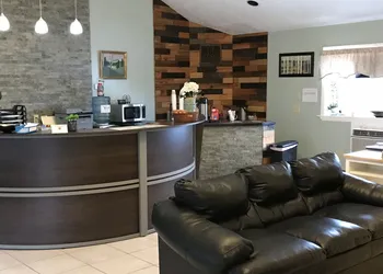 White Birches Motel hotel thumbnail 5