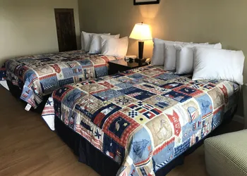 White Birches Motel hotel thumbnail 6