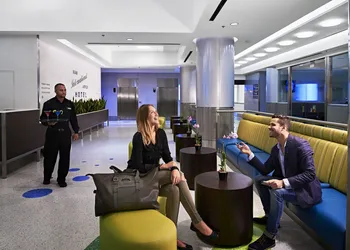 Miami International Airport Hotel hotel thumbnail 2