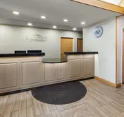 Baymont by Wyndham Paw Paw hotel detail image 3