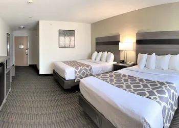 Baymont by Wyndham Paw Paw hotel thumbnail 6