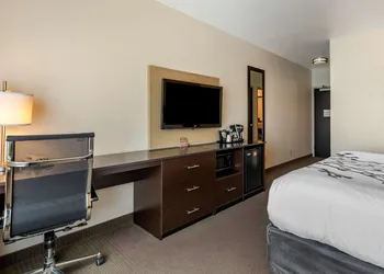 Sleep Inn & Suites Miles City I-94 hotel thumbnail 8
