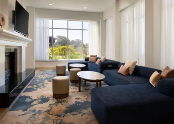 Courtyard San Francisco Airport Burlingame hotel thumbnail 5