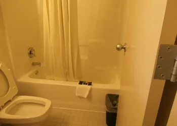 Americas Best Value Inn Florida Turnpike & I-95 hotel thumbnail 7
