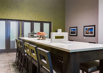 Hampton Inn White House hotel thumbnail 7
