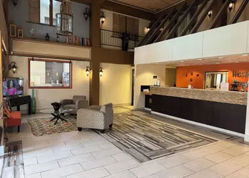 Western Inn and Suites hotel thumbnail 2