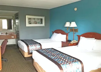 Americas Best Value Inn St. Louis Downtown hotel thumbnail 7