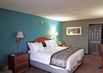 Americas Best Value Inn St. Louis Downtown hotel thumbnail 8