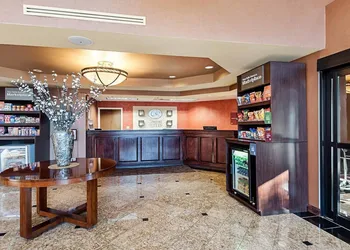 Comfort Suites Dulles Airport hotel thumbnail 6