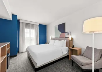Spark by Hilton San Antonio near SeaWorld hotel thumbnail 5