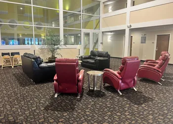 Best Western Lakewinds hotel thumbnail 3