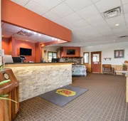 Super 8 by Wyndham Eveleth hotel detail image 4