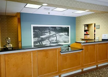 Hampton Inn & Suites Chincoteague Waterfront hotel thumbnail 4
