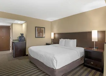 Best Western Suites Near Opryland hotel thumbnail 6