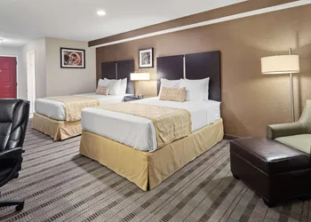 Best Western Pasadena Royale Inn & Suites hotel thumbnail 8