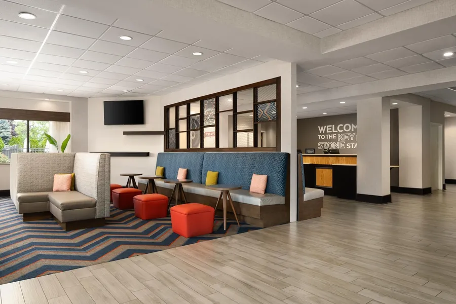 Hampton Inn Chambersburg hotel detail image 2