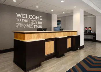 Hampton Inn Chambersburg hotel thumbnail 4