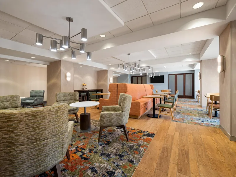 Hampton Inn Warrenton hotel detail image 2