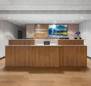 Hampton Inn Warrenton hotel detail image 4