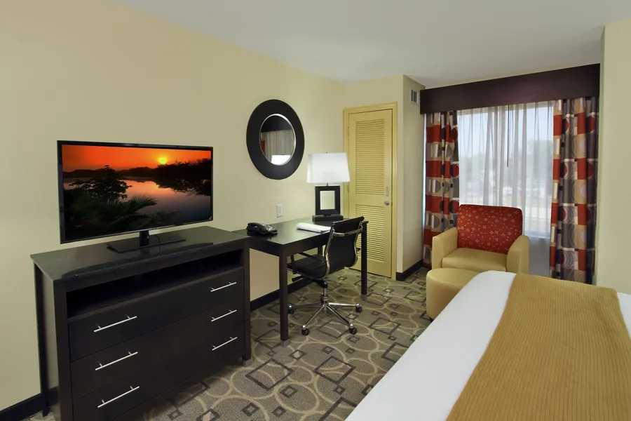 Holiday Inn Express Augusta Downtown by IHG hotel detail image 2