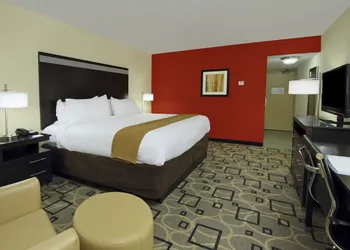 Holiday Inn Express Augusta Downtown by IHG hotel thumbnail 3