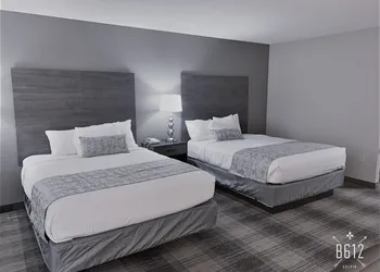Baymont by Wyndham Baldwin hotel thumbnail 8