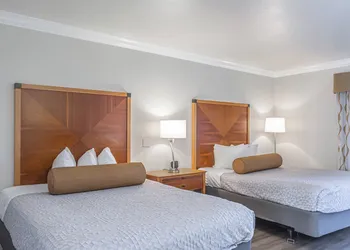 Aloha Inn hotel thumbnail 8