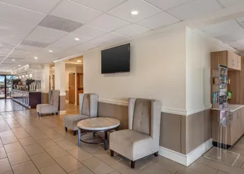 Best Western Plus Madison hotel thumbnail 2