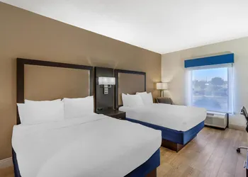 Best Western Plus Madison hotel thumbnail 5