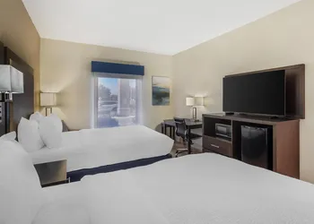 Best Western Plus Madison hotel thumbnail 6