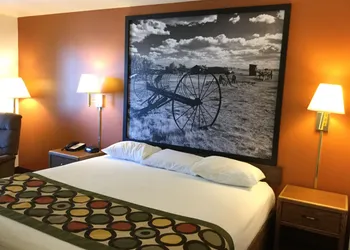 Super 8 by Wyndham Aberdeen East hotel thumbnail 4