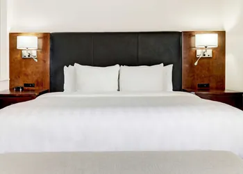 Best Western Plus Downtown Inn & Suites hotel thumbnail 4