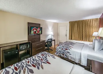 Red Roof Inn Orlando South - Florida Mall hotel thumbnail 8