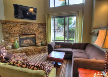 Hampton Inn Gatlinburg hotel thumbnail 3