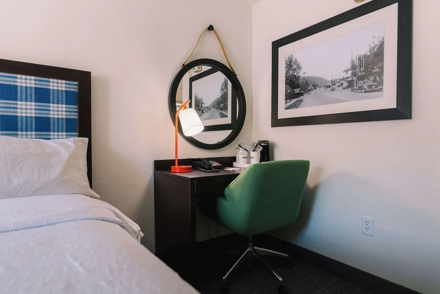 Hampton Inn Gatlinburg hotel detail image 6