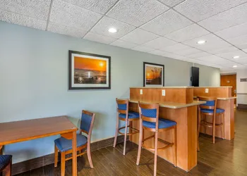 Best Western Port Clinton hotel thumbnail 5