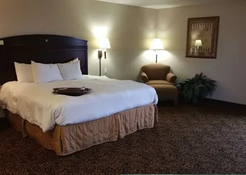 Hampton Inn & Suites Gallup hotel thumbnail 5