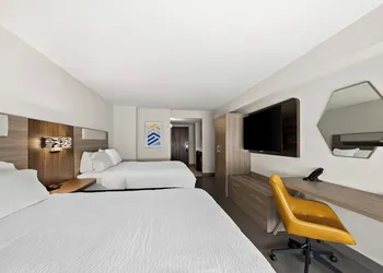 Holiday Inn Express & Suites Raleigh NE - Medical Ctr Area by IHG hotel thumbnail 6
