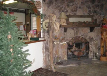 Timberline Lodge hotel thumbnail 2