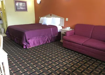 Americas Best Value Inn & Suites Greenville hotel thumbnail 7