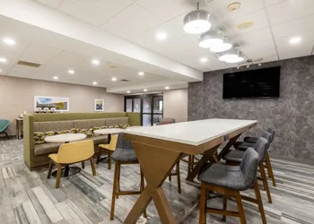 Hampton Inn Belle Vernon hotel thumbnail 2