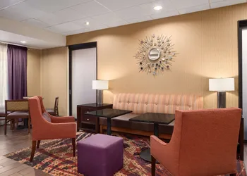 Hampton Inn Belle Vernon hotel thumbnail 7