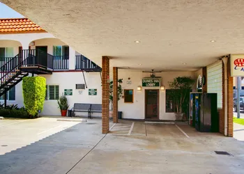 Dunes Inn Sunset hotel thumbnail 3